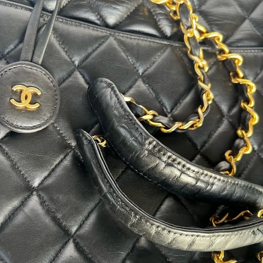 Lambskin black Chanel Matelasse
